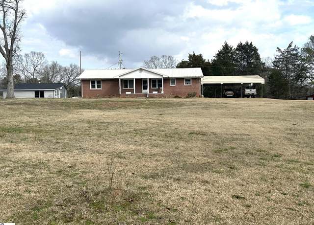Property at 3421 Airline Rd, Anderson, SC 29624, 3 beds, 2 baths