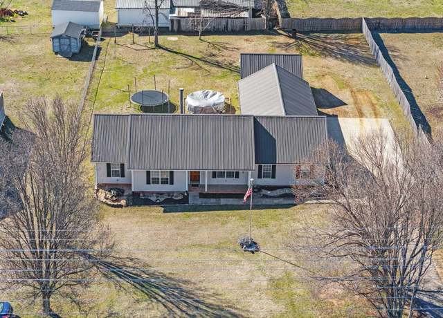 Property at 5367 Parris Bridge Rd, Boiling Springs, SC 29316, 3 beds, 2 baths