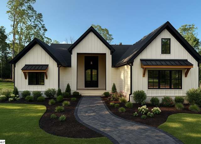 Property at 1292 Deerfield Dr, Spartanburg, SC 29302, 5 beds, 4.5 baths