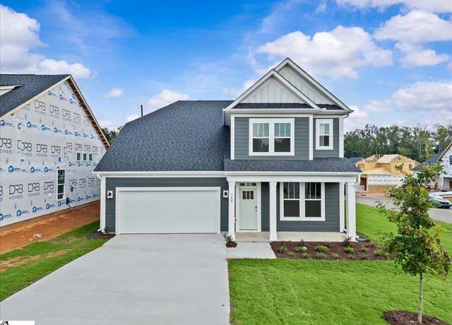 Property at 300 Moorish Cir, Simpsonville, SC 29681, 5 beds, 3.5 baths