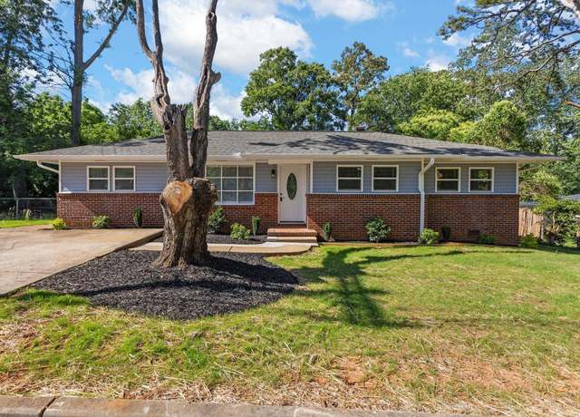 Property at 344 Merideth Cir, Spartanburg, SC 29306, 4 beds, 2 baths
