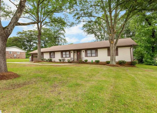 Property at 106 Lakemont Dr, Greer, SC 29651-5957, 3 beds, 2 baths