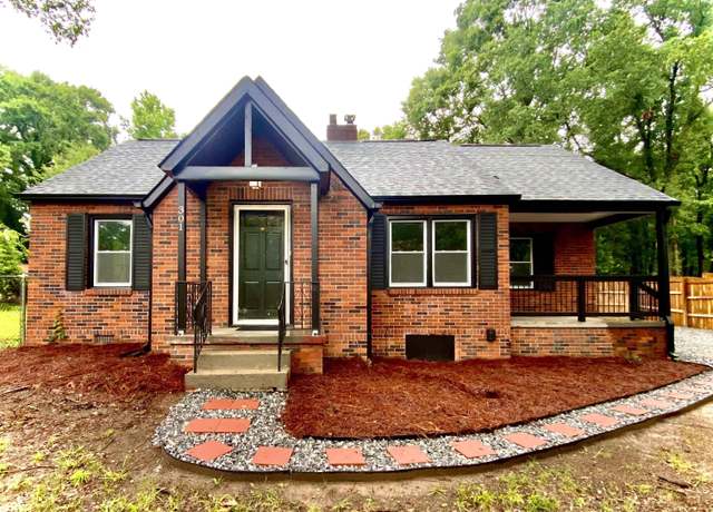 Property at 301 Churchill Cir, Greenville, SC 29605, 3 beds, 1 bath