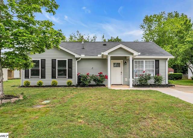 Property at 11 Fishing Run Ct, Taylors, SC 29687, 3 beds, 2 baths
