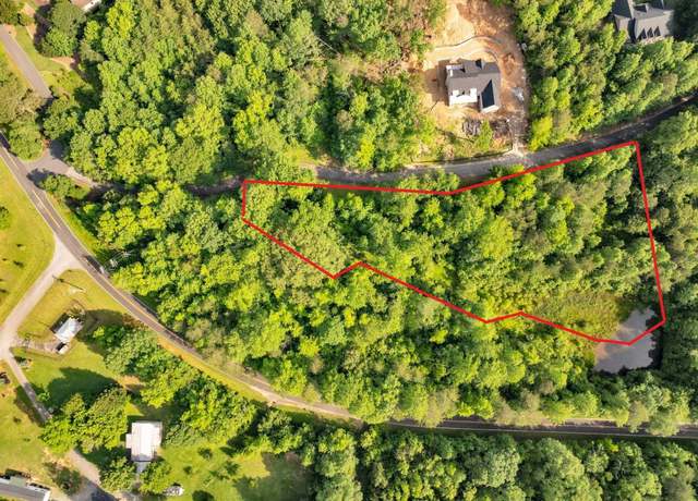 Property at 10 Queensmoor Rd, Travelers Rest, SC 29690-4100