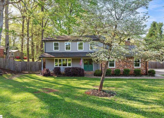 Property at 333 Fairlane Dr, Spartanburg, SC 29307, 4 beds, 2.5 baths