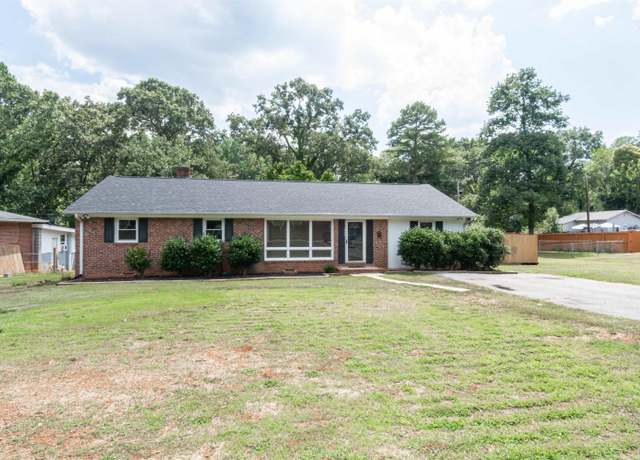 Property at 112 Anita Dr, Spartanburg, SC 29302, 3 beds, 2 baths
