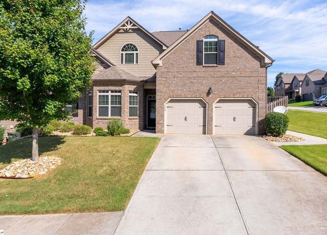Property at 300 Mansfield Ln, Greer, SC 29650, 4 beds, 3.5 baths