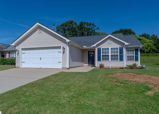 Property at 146 Kingscreek Dr, Greer, SC 29650, 3 beds, 2 baths