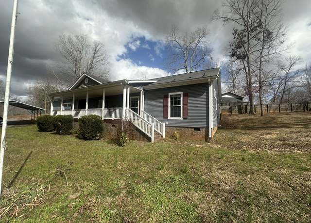 Property at 422 Dogwood Lane Ext, Travelers Rest, SC 29690, 3 beds, 2 baths