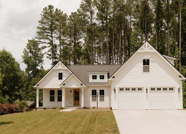 Property at 305 Meadow Tree Ct, Travelers Rest, SC 29690, 4 beds, 3 baths