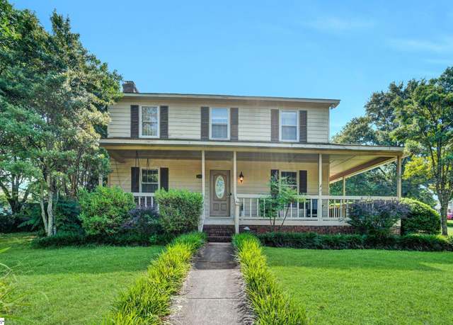 Property at 203 Camellia Ln, Simpsonville, SC 29681, 3 beds, 2.5 baths
