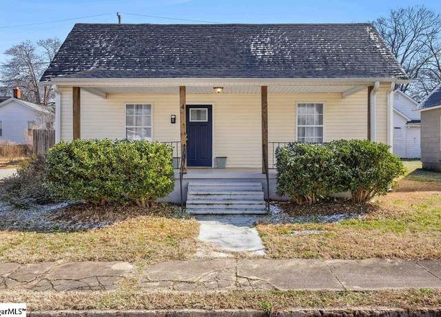 Property at 4 Seyle St, Greenville, SC 29605, 1 bed, 1 bath