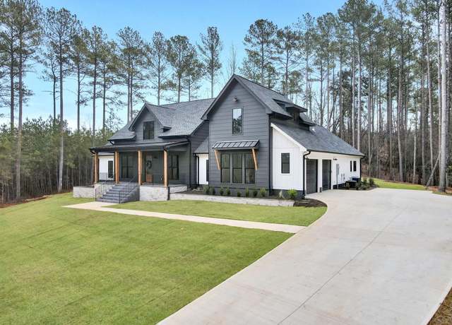 Property at 133 New Farm Rd, Central, SC 29630, 5 beds, 4.5 baths