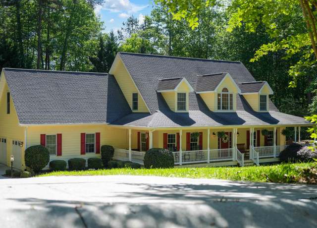 Property at 203 Wild Oak Ct, Seneca, SC 29672, 4 beds, 3 baths