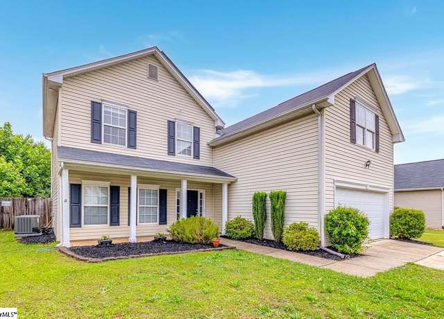 Property at 19 Hartwell Dr, Simpsonville, SC 29681, 4 beds, 2.5 baths
