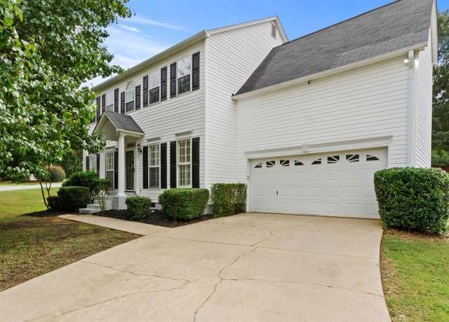 Property at 1 Glencove Ct, Simpsonville, SC 29681, 4 beds, 2.5 baths