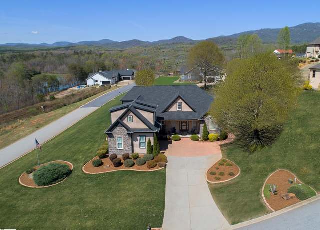 Property at 101 Deer Thicket Way, Taylors, SC 29687, 4 beds, 3.5 baths