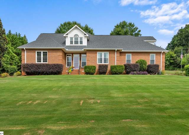 Property at 1009 Mcbane Ct, Anderson, SC 29621, 3 beds, 2.5 baths