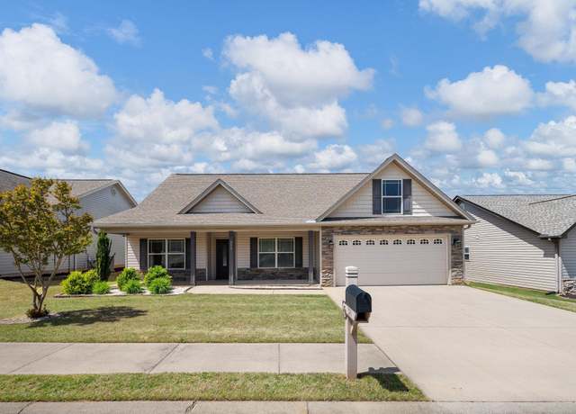 Property at 311 Hayfield Dr, Boiling Springs, SC 29316, 4 beds, 2 baths