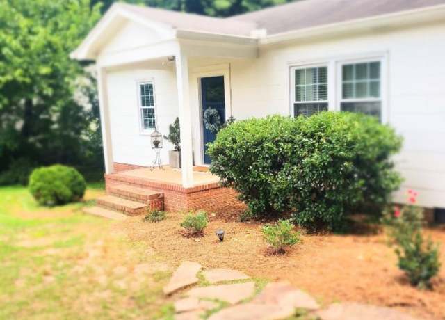 Property at 25 Mcelhaney Rd, Travelers Rest, SC 29690-1734, 2 beds, 1 bath