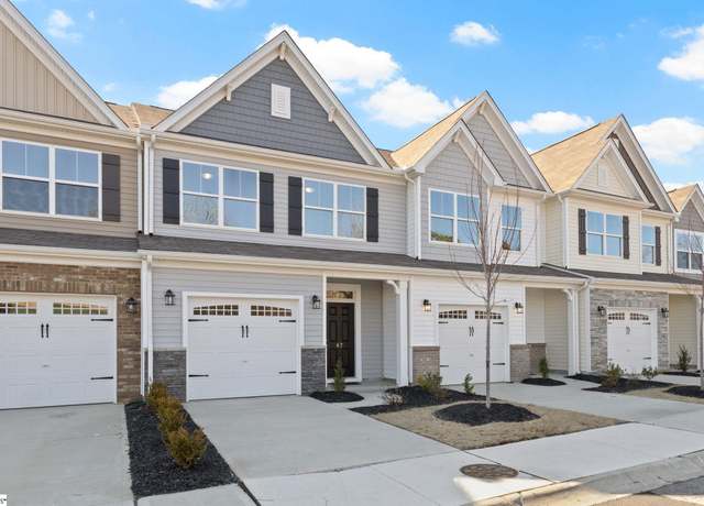 Property at 47 Fair Village Ln, Simpsonville, SC 29680, 3 beds, 2.5 baths