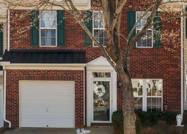Property at 206 Hadley Commons Dr, Mauldin, SC 29662, 3 beds, 2.5 baths