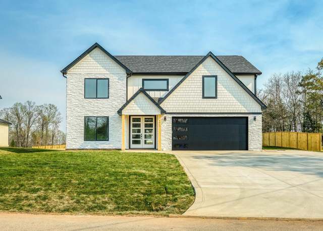Property at 3615 Pennington Dr, Greer, SC 29651, 4 beds, 3.5 baths