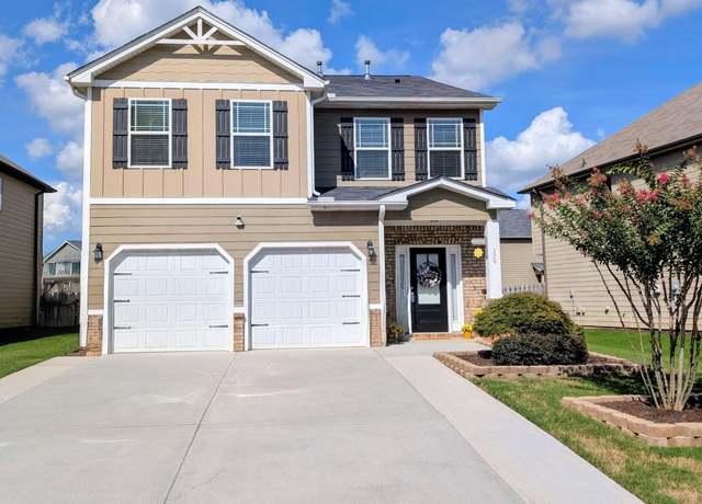 Property at 129 Deer Dr, Greenville, SC 29611, 4 beds, 2.5 baths