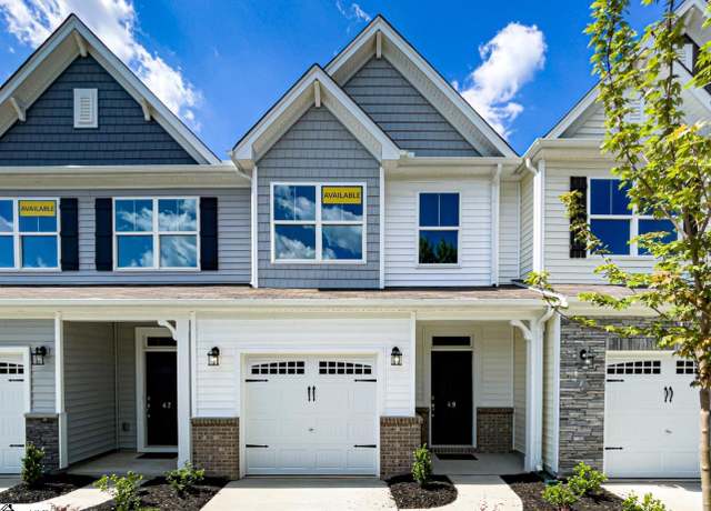 Property at 49 Fair Village Ln, Simpsonville, SC 29680, 3 beds, 2.5 baths