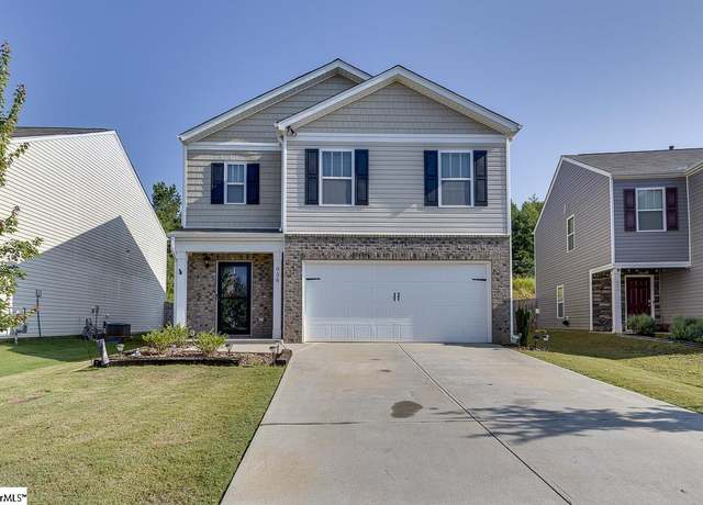 Property at 938 Ashwood Way, Easley, SC 29640, 5 beds, 3 baths
