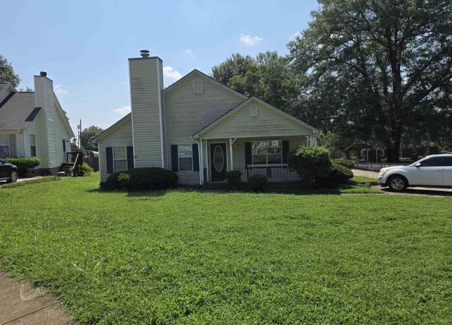 Property at 10 Haley Ct, Greenville, SC 29607-2355, 2 beds, 2 baths