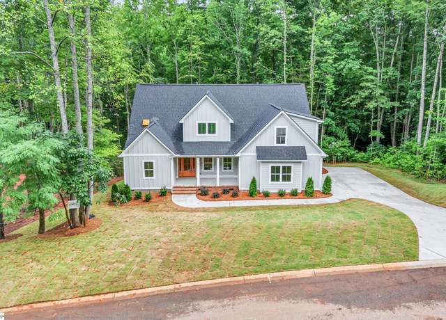 Property at 5 Falling Leaf Dr, Travelers Rest, SC 29690, 4 beds, 3 baths