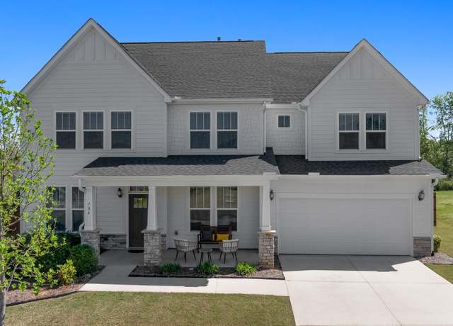 Property at 704 Lockhurst Dr, Simpsonville, SC 29681, 4 beds, 2.5 baths