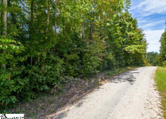 Property at 209 N Lakeside Dr, Fair Play, SC 29643