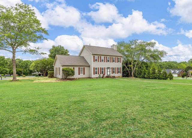 Property at 101 Jamestown Ct, Moore, SC 29369, 3 beds, 2.5 baths