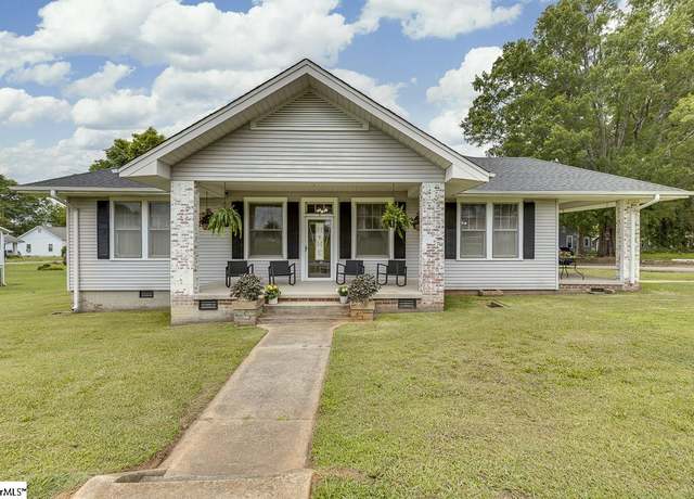 Property at 5 Alabama St, Honea Path, SC 29654, 3 beds, 1 bath