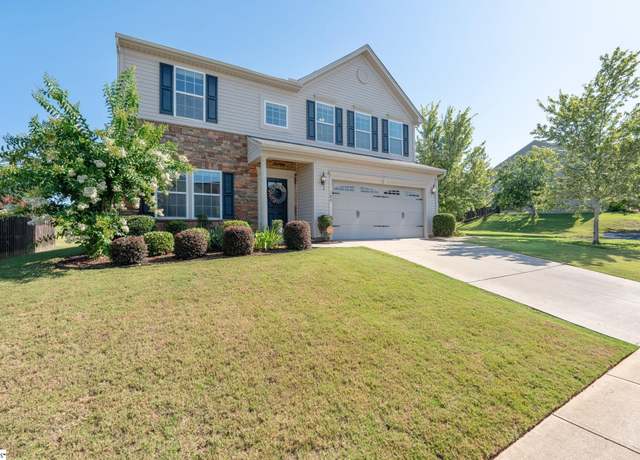 Property at 100 Neves Dr, Greenville, SC 29607, 4 beds, 2.5 baths