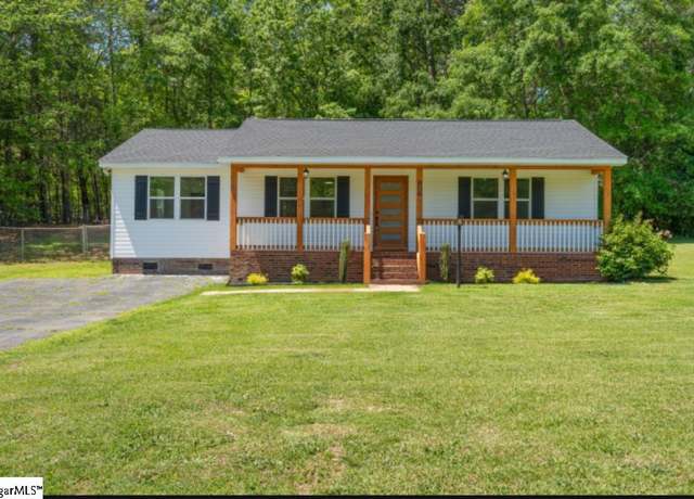 Property at 406 Campbell Ave, Landrum, SC 29356, 3 beds, 2 baths