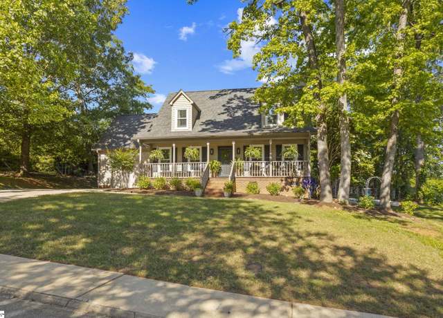 Property at 21 Chosen Ct, Greer, SC 29650, 3 beds, 2.5 baths