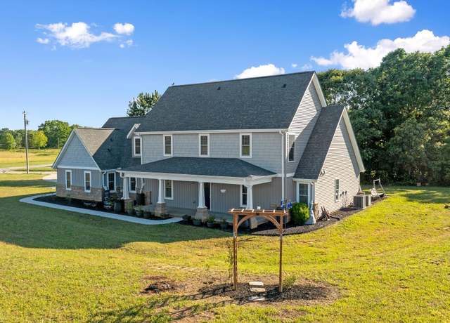 Property at 221 Wilsontown Rd, Laurens, SC 29360, 5 beds, 3.5 baths