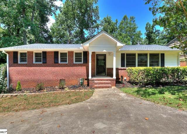 Property at 304 Robin Hood Rd, Greenville, SC 29607, 3 beds, 3 baths