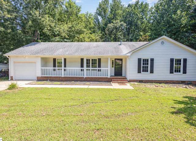 Property at 528 Indian Trl, Taylors, SC 29687, 3 beds, 2 baths