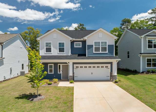 Property at 304 Ridgepark Ln, Greenville, SC 29607, 3 beds, 2.5 baths