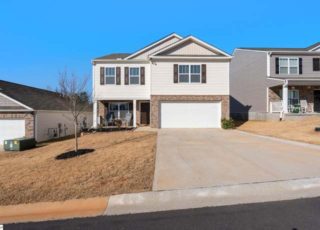 Property at 314 Ashwood Way, Easley, SC 29640, 3 beds, 2.5 baths