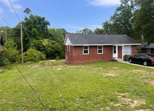 Property at 115 S Ames St, Greenwood, SC 29646, 3 beds, 1 bath