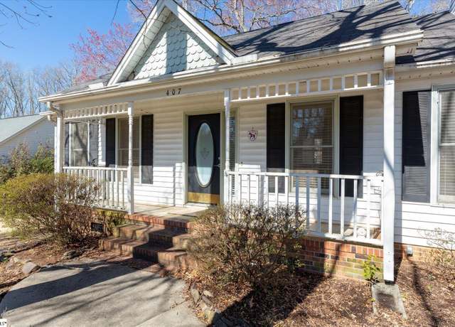 Property at 407 Timberview Ln, Simpsonville, SC 29681, 2 beds, 2 baths