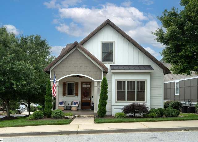 Property at 18 Cushing St, Piedmont, SC 29673, 4 beds, 4.5 baths