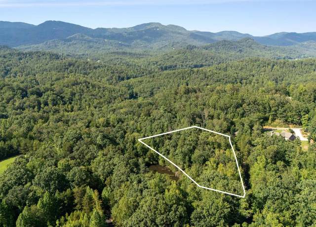 Property at 207 Luberon Ln, Travelers Rest, SC 29690
