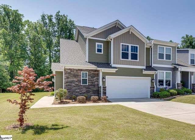 Property at 40 Creekhaven Ln, Taylors, SC 29687, 3 beds, 2.5 baths
